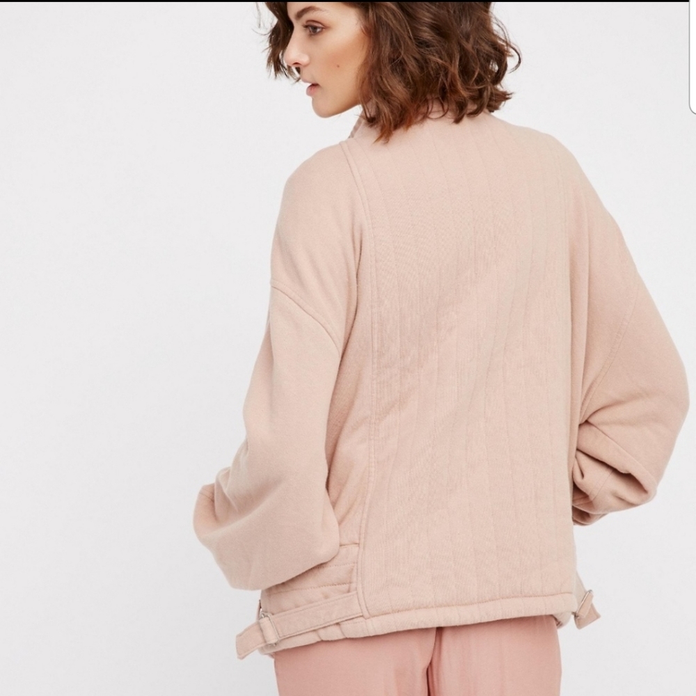 Free people - Picture 3 of 8